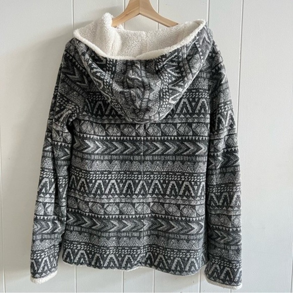 Gray Patterned Women's Jacket - image 2